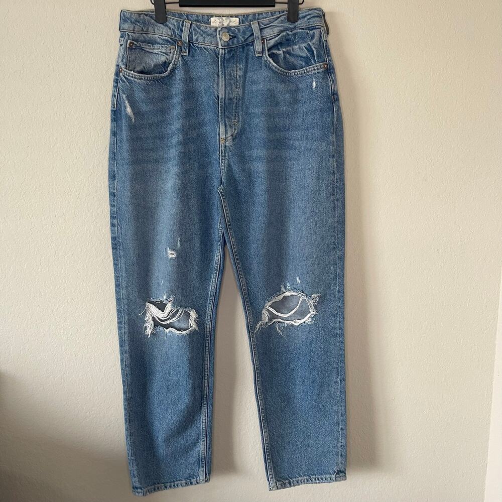 Free People We The Free High Rise Straight Leg Jeans Button Fly Medium Wash - 32